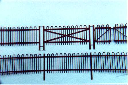 "Hairpin" Fence